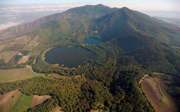 Parco: Il Parco Naturale Regionale del Vulture, il monte un tempo vulcano.